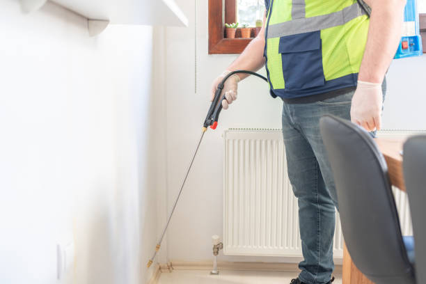 Best Best Pest Control Companies  in Madison Lake, MN
